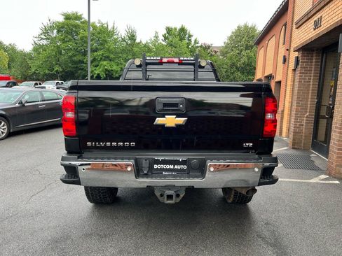 Used 2015 Chevrolet Silverado 2500 LTZ w/ LTZ Plus Package AWD/4WD image 8