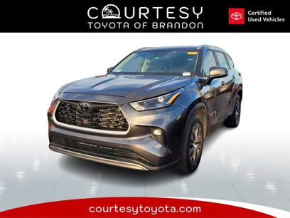 Certified 2023 Toyota Highlander Platinum