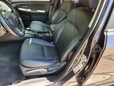 Used 2013 Subaru Crosstrek 2.0i Limited w/ Popular Pkg 2 AWD/4WD image 11