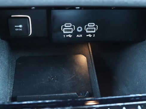 Used 2024 Jeep Wagoneer L Series II w/ Flexible Seating Group AWD/4WD image 42