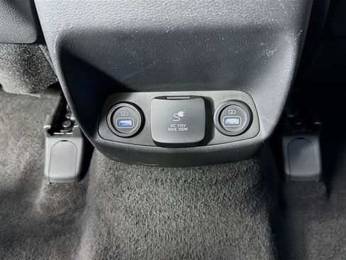 Certified 2022 Hyundai Santa Fe Limited image 28