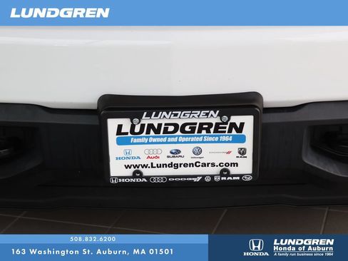 Used 2020 Chevrolet Silverado 1500 RST w/ True North Edition AWD/4WD image 30