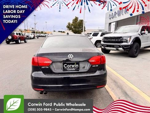 Used 2012 Volkswagen Jetta SE FWD image 7