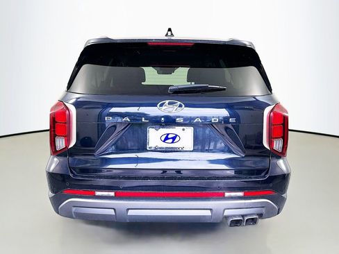 Used 2025 Hyundai Palisade SEL FWD image 6