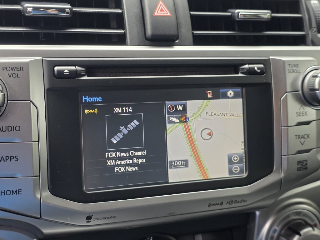Used 2017 Toyota 4Runner SR5 Premium RWD image 17