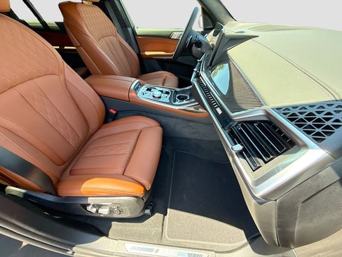 New 2027 BMW X7 M60i AWD/4WD image 16