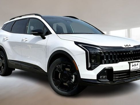 New 2026 Kia Sportage X-Line w/ X-Line Technology Package AWD/4WD image 2