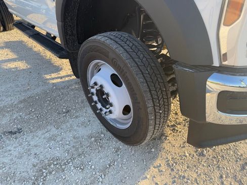 New 2025 Ford F450 XL w/ XL Chrome Package image 14