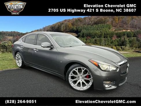 Used 2015 INFINITI Q70 3.7 image 1