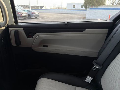 Certified 2026 Honda Odyssey Elite image 26