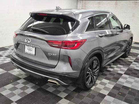 Used 2021 INFINITI QX50 Luxe w/ Appearance Package image 6