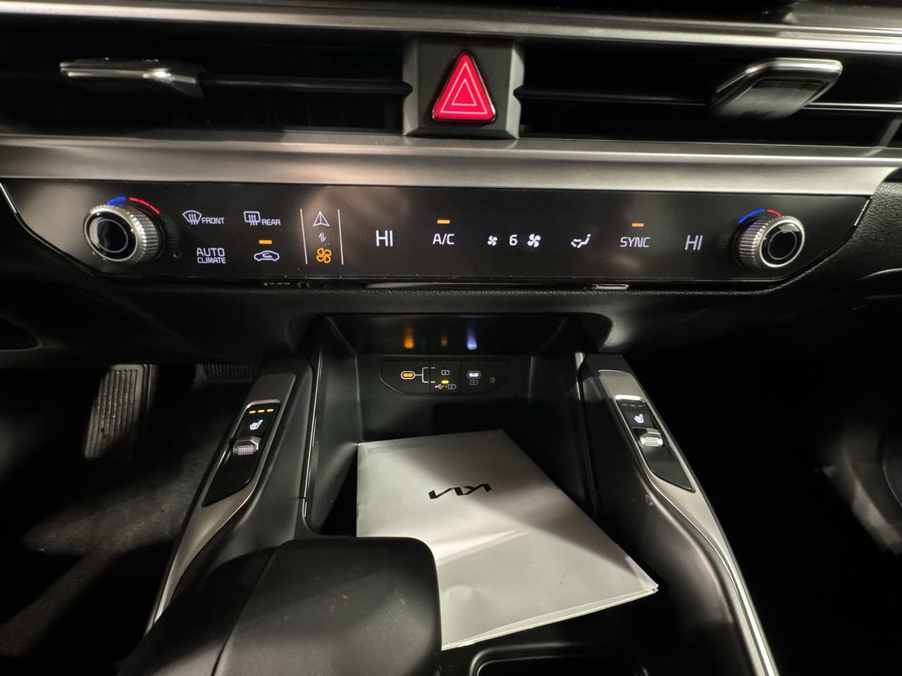 New 2026 Kia Sorento S AWD/4WD image 25