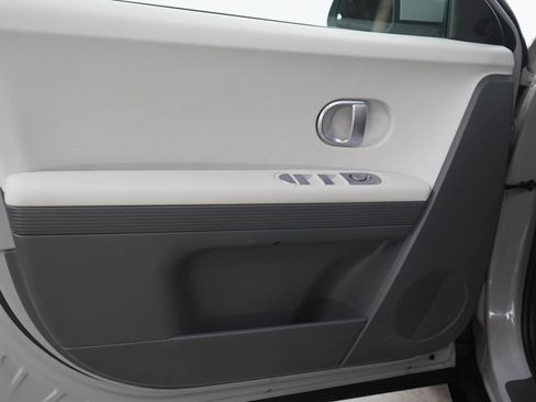 Certified 2024 Hyundai Ioniq 5 SEL AWD/4WD image 19