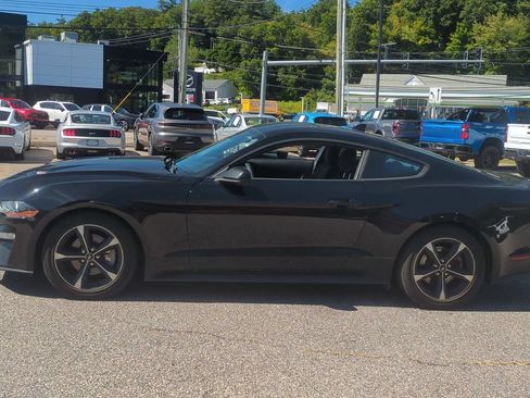 Used 2021 Ford Mustang Coupe w/ Equipment Group 101A RWD image 6