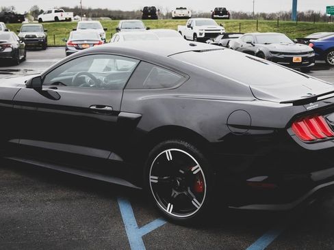Used 2020 Ford Mustang GT Premium w/ Equipment Group 401A RWD image 27