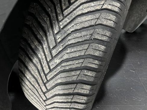 Used 2020 Chevrolet Equinox Premier image 34