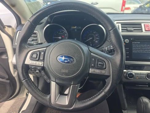 Used 2017 Subaru Outback 3.6R Limited AWD/4WD image 8