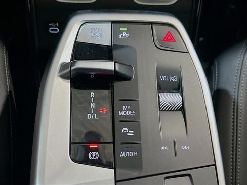 Used 2023 BMW X1 xDrive28i image 13