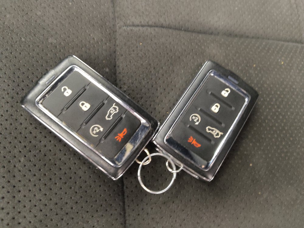 Used 2023 Jeep Grand Cherokee Altitude AWD/4WD image 32