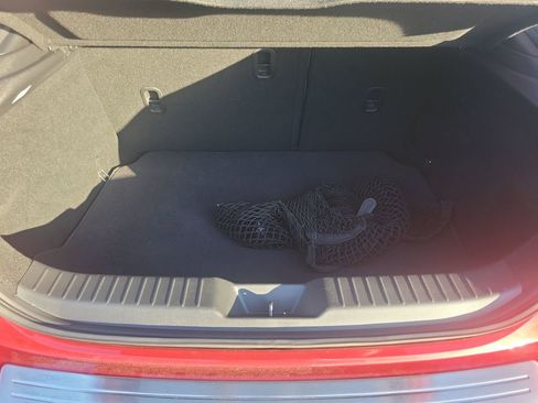 Used 2023 MAZDA MAZDA3 s image 33