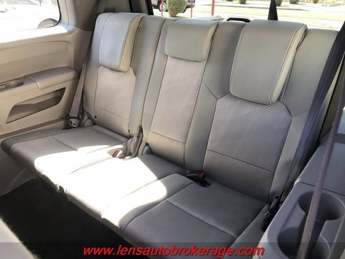 Used 2015 Honda Pilot LX image 17