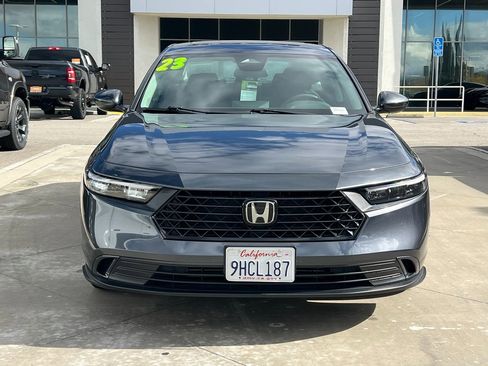 Used 2023 Honda Accord EX image 8