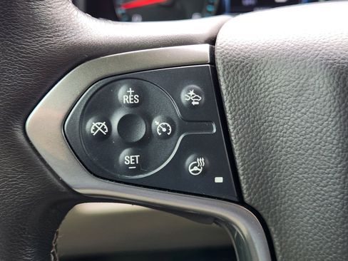 Used 2018 Chevrolet Tahoe Premier AWD/4WD image 24