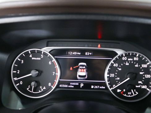 Used 2023 Nissan Rogue SV FWD image 15