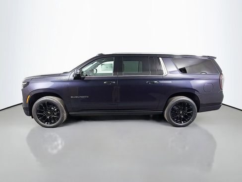 New 2026 Chevrolet Suburban High Country AWD/4WD image 8