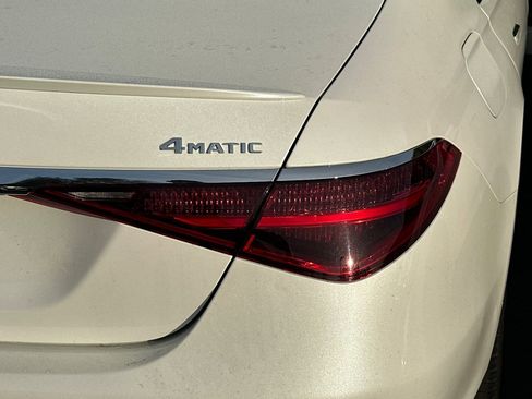 Used 2023 Mercedes-Benz S 580 4MATIC Sedan image 16