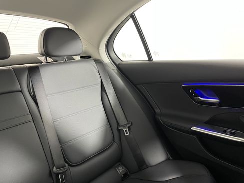 Used 2025 Mercedes-Benz C 300 Sedan image 15
