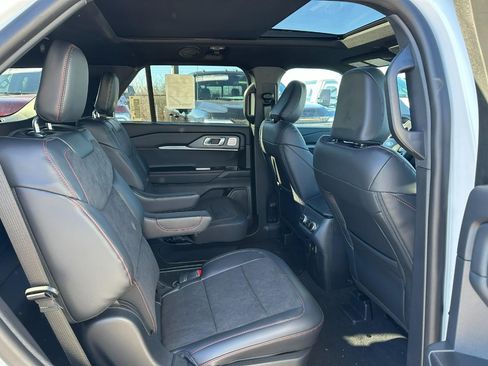 New 2026 Ford Explorer ST w/ Sun And Sound Package AWD/4WD image 4