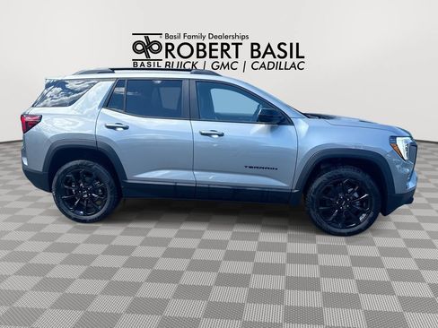 New 2026 GMC Terrain Elevation w/ Elevation Premium Package AWD/4WD image 9