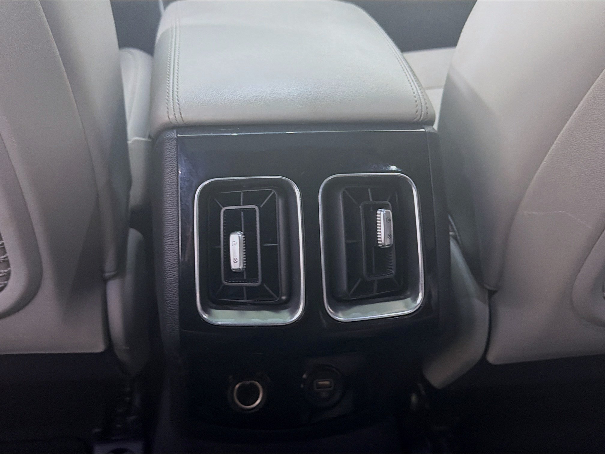 Used 2021 Kia Sorento SX FWD image 27