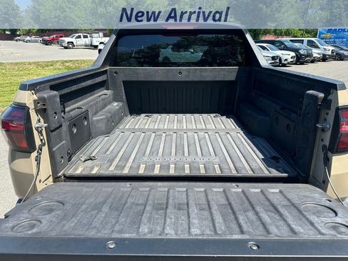 Used 2023 Hyundai Santa Cruz SEL w/ Cargo Package AWD/4WD image 9