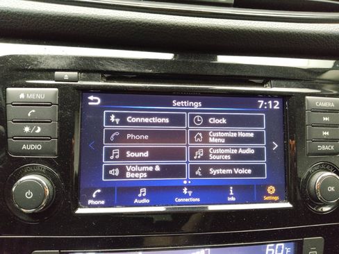 Used 2019 Nissan Rogue SV AWD/4WD image 25