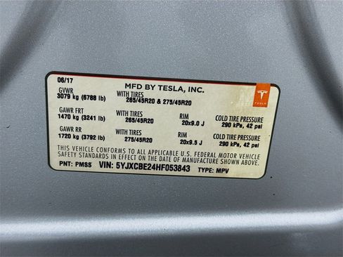 Used 2017 Tesla Model X 100D image 42