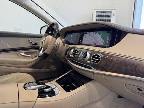 Used 2020 Mercedes-Benz S 450 Sedan image 40