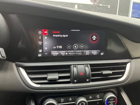 Used 2023 Alfa Romeo Giulia Ti w/ Active Assist Plus Package AWD/4WD image 20