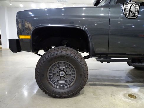 Used 1987 GMC Jimmy 4WD image 13