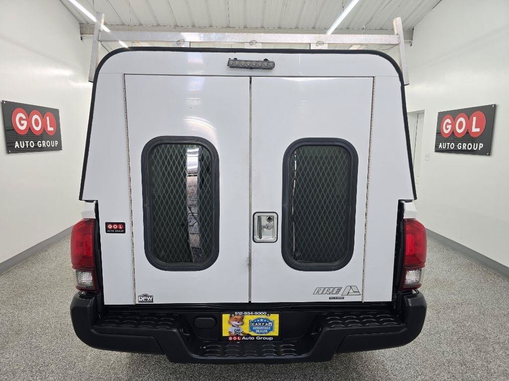 Used 2020 Toyota Tacoma SR RWD image 5