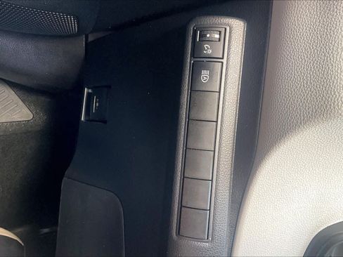 Used 2024 Toyota Corolla SE FWD image 33