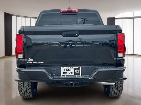 New 2026 Chevrolet Colorado Trail Boss w/ Off-Road Front Bumper Package AWD/4WD image 4