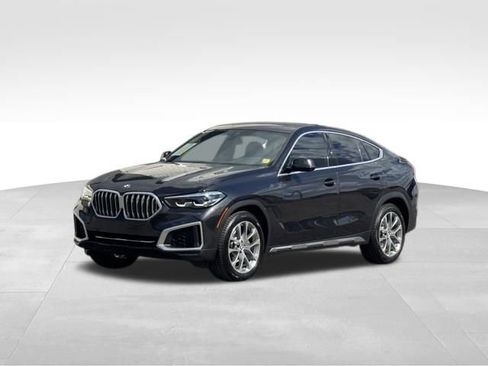 Certified 2022 BMW X6 xDrive40i w/ Parking Assistance Package image 1