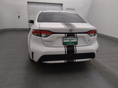 Used 2022 Toyota Corolla LE FWD image 6