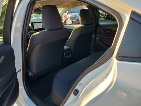 Used 2024 Toyota Corolla LE image 9