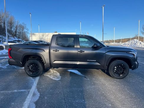 New 2026 Toyota Tundra SR5 image 6