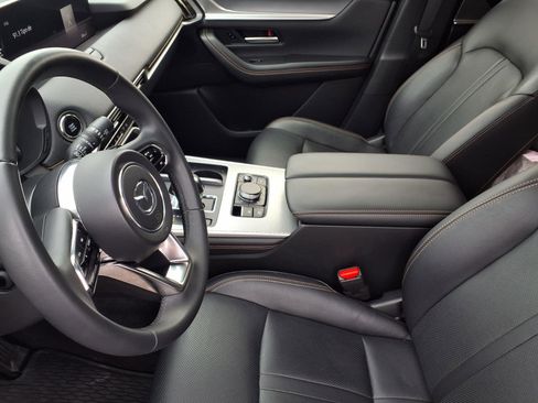 Used 2025 MAZDA CX-90 3.3 Turbo w/ Preferred Package image 36