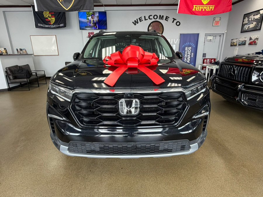 Used 2023 Honda Pilot Elite image 7