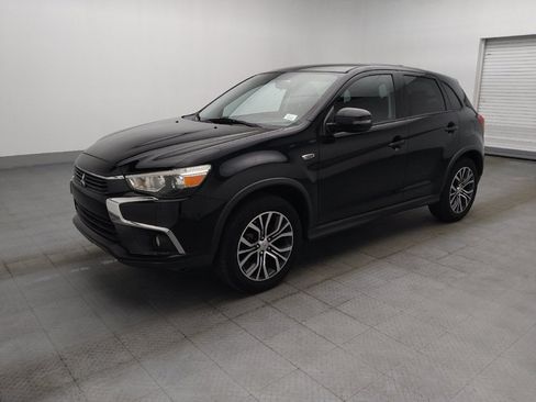 Used 2017 Mitsubishi Outlander Sport SE FWD image 2